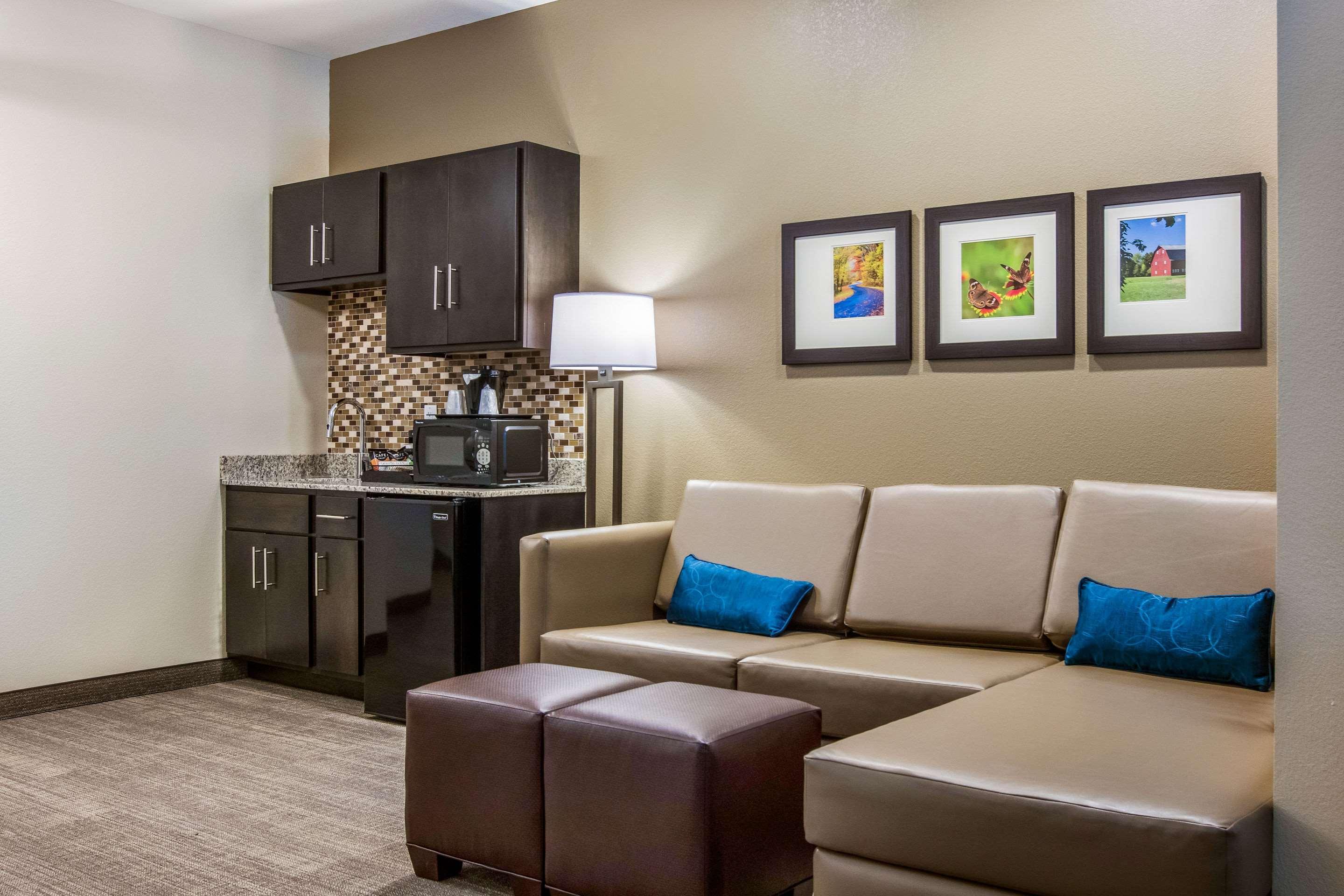 Comfort Suites Wooster Extérieur photo